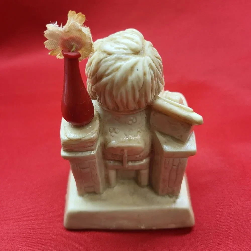 Vintage 1970 Russ Berries Statue There Must Be An Easier Way To Make A Living